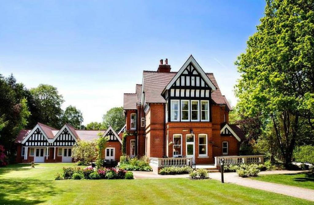 The Dower House Hotel Вудхолл Спа Экстерьер фото